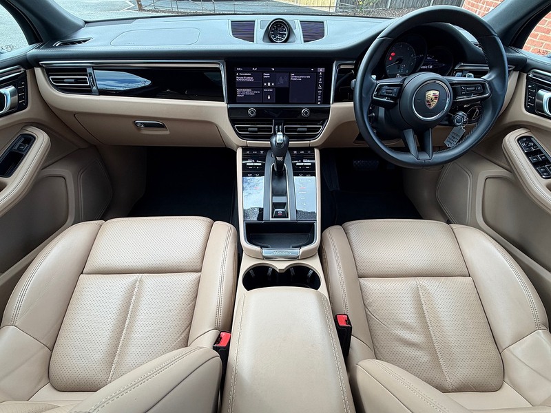 Porsche Macan T V6 S - U1845