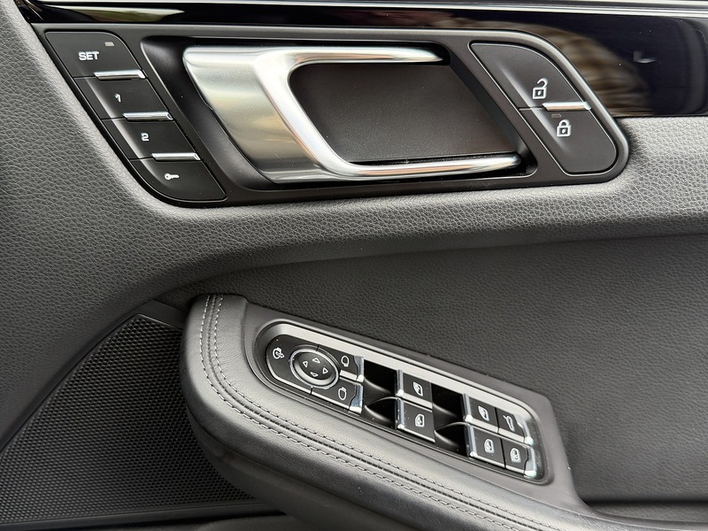 Porsche Macan T V6 S - U1848