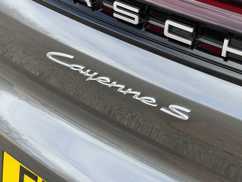Porsche Cayenne T V8 S - U1849