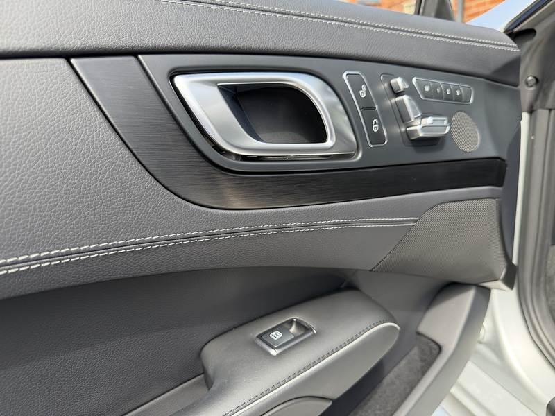 Mercedes-Benz SL SL400 V6 AMG Line - U1854
