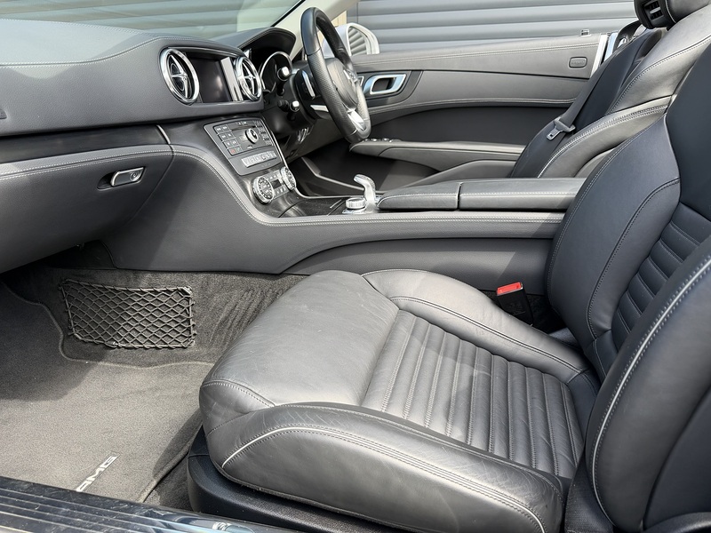Mercedes-Benz SL SL400 V6 AMG Line - U1854