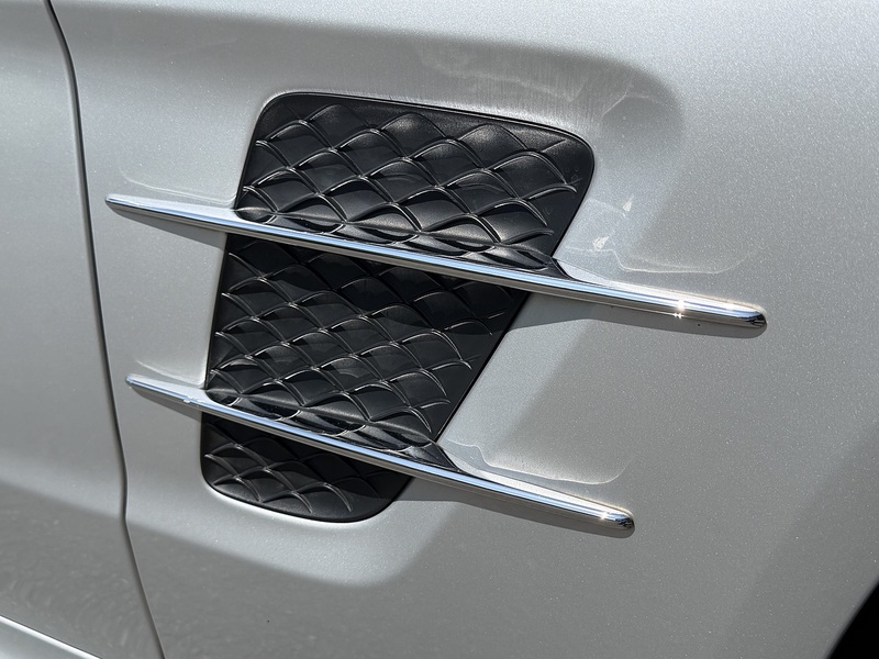 Mercedes-Benz SL SL400 V6 AMG Line - U1854