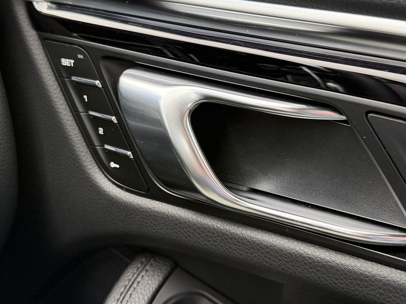 Porsche Macan T V6 S - U1855