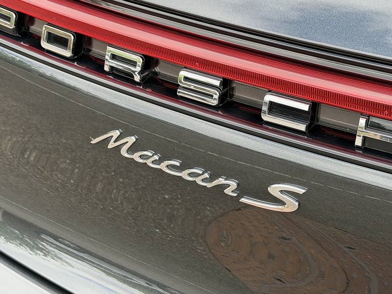 Porsche Macan T V6 S - U1855