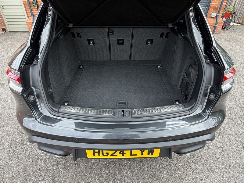 Porsche Macan T V6 S - U1855