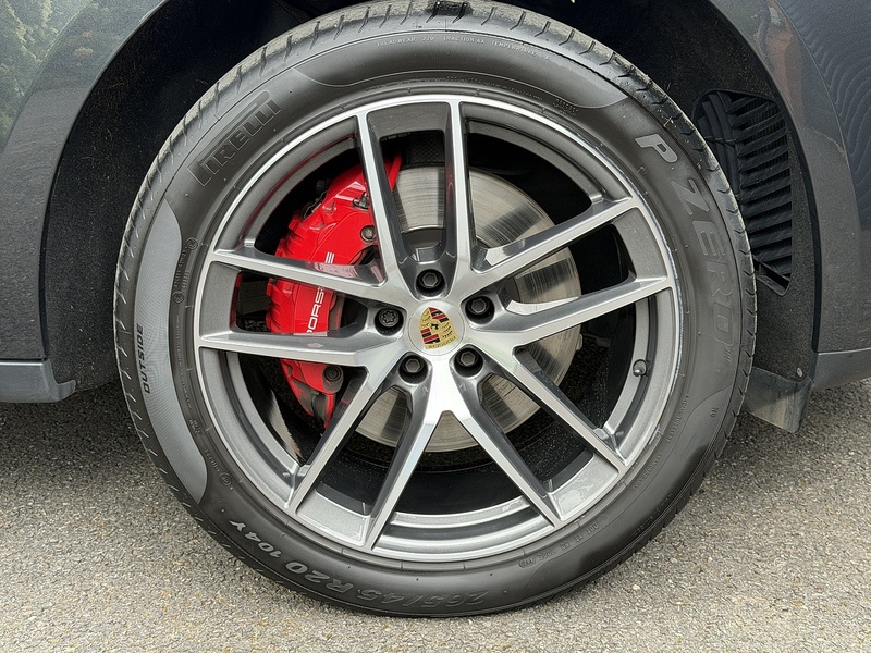 Porsche Macan T V6 S - U1855