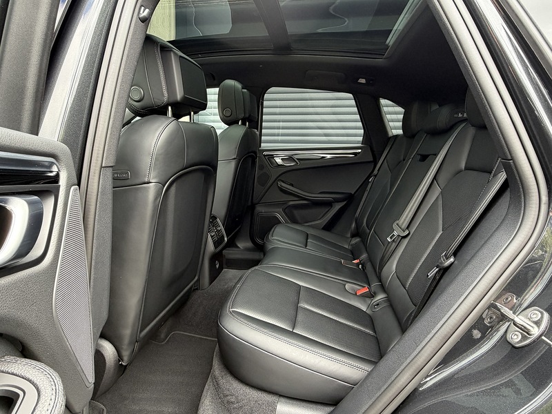 Porsche Macan T V6 S - U1855