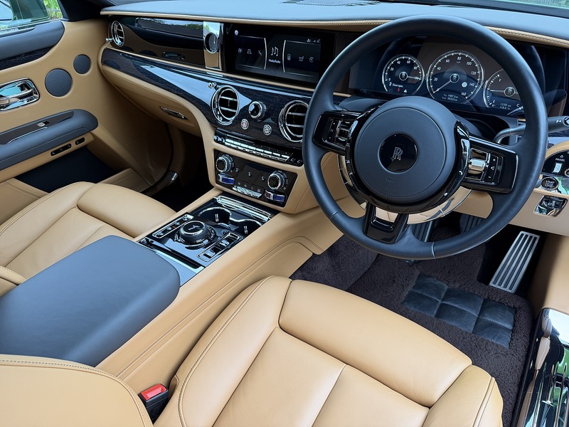 Rolls-Royce Ghost V12 - U1868