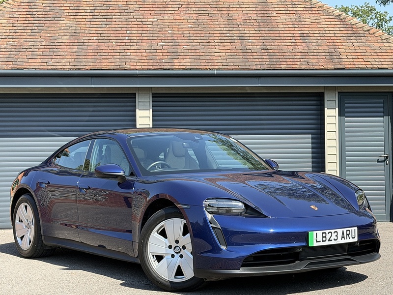 Porsche Taycan Performance - U1873