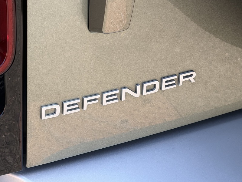 Land Rover Defender 110 D350 MHEV S - U1886