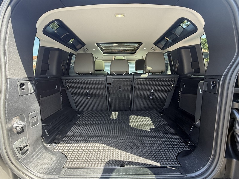 Land Rover Defender 110 D350 MHEV S - U1886