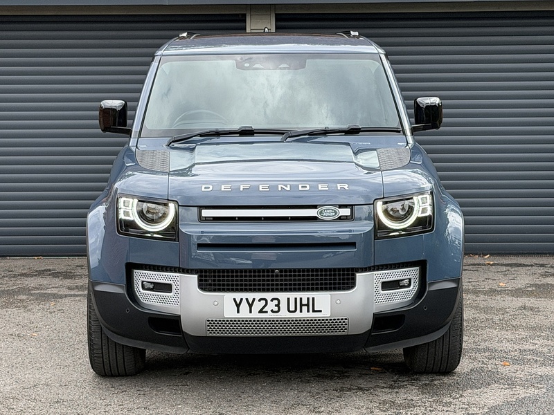 Land Rover Defender 110 D250 MHEV HSE - U1888