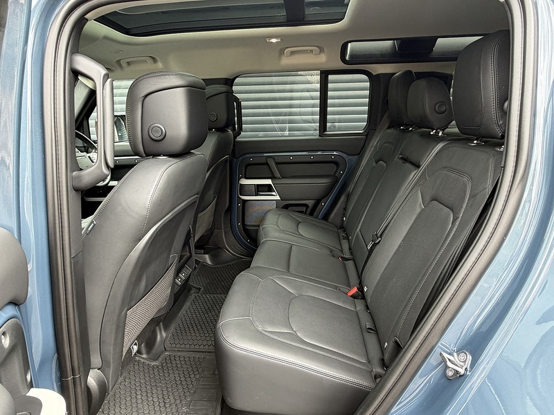 Land Rover Defender 110 D250 MHEV HSE - U1888