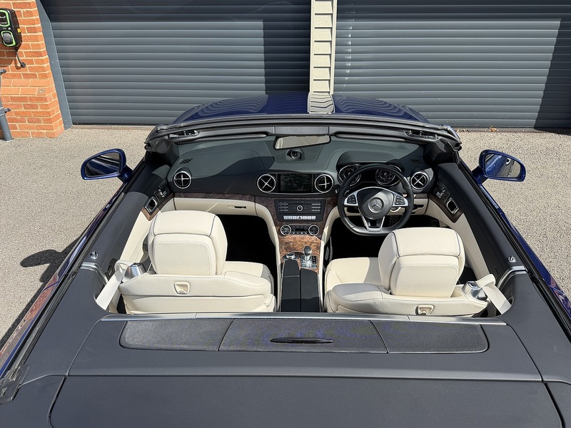 Mercedes-Benz Sl SL500 AMG Line - U1891