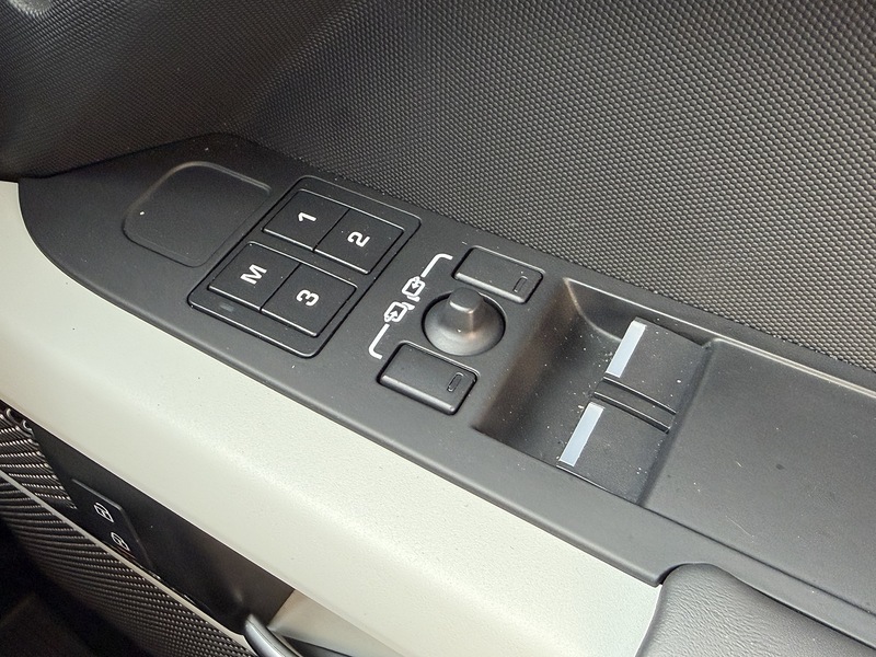 Land Rover Defender 90 D250 MHEV HSE (245bhp) - U1894