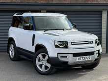 Land Rover Defender 90