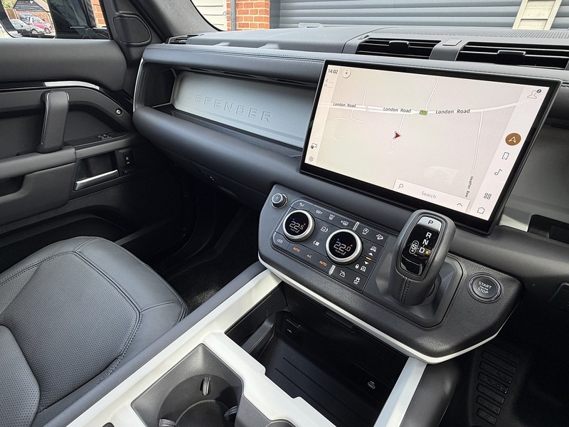 Land Rover Defender 110 D350 MHEV X-Dynamic HSE (345bhp) - U1895