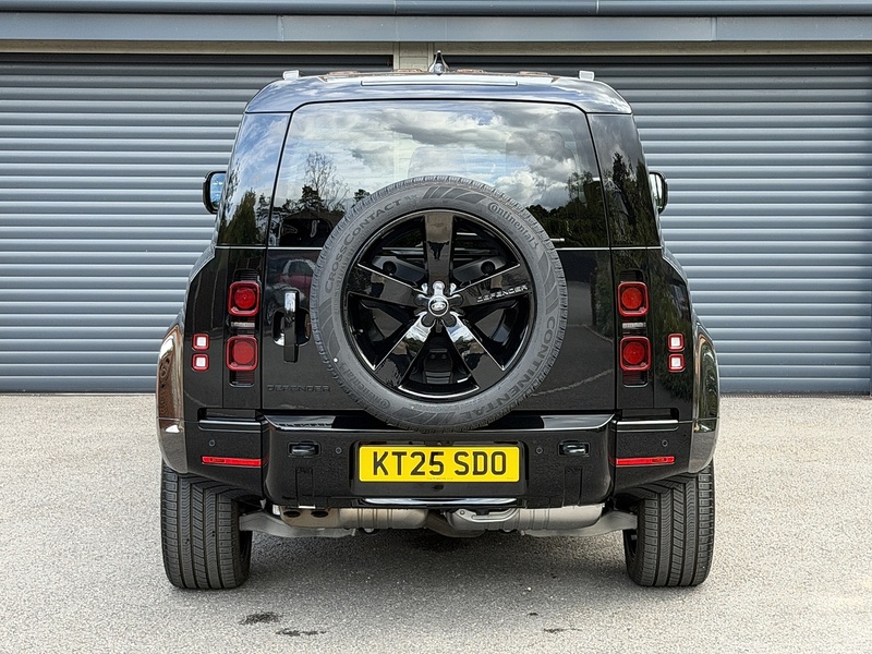 Land Rover Defender 110 D350 MHEV X-Dynamic HSE (345bhp) - U1895