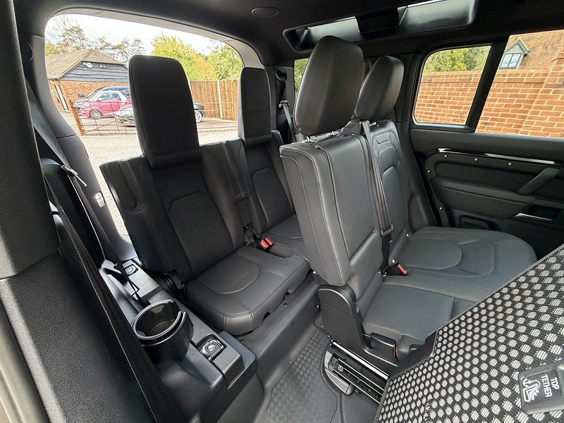 Land Rover Defender 110 D350 MHEV X-Dynamic HSE (345bhp) - U1895