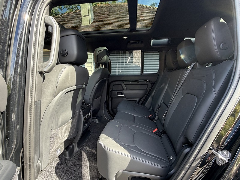 Land Rover Defender 110 D350 MHEV X-Dynamic HSE (345bhp) - U1895