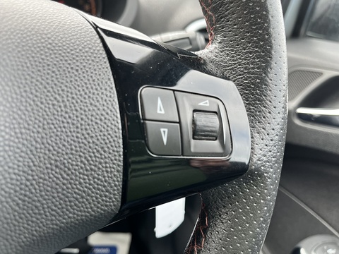 Vauxhall Corsa Sxi Ac Hatchback 1.4 Manual Petrol