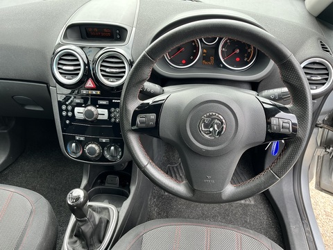 Vauxhall Corsa Sxi Ac Hatchback 1.4 Manual Petrol