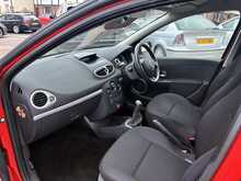 Renault Clio Dynamique 16V