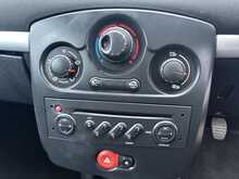 Renault Clio Dynamique 16V