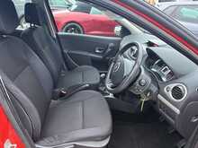 Renault Clio Dynamique 16V