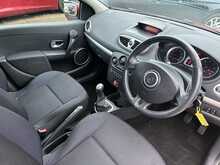 Renault Clio Dynamique 16V