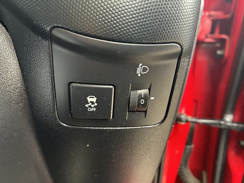 1.6 GDi 2 SUV 5dr Petrol Manual Euro 5 (138 bhp)
