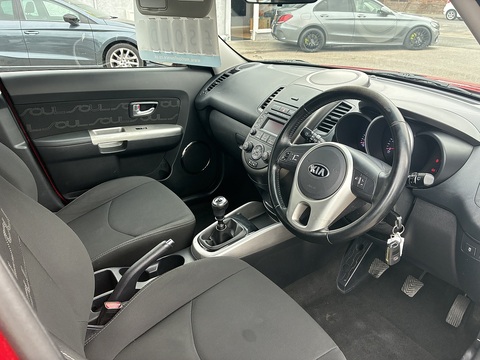 1.6 GDi 2 SUV 5dr Petrol Manual Euro 5 (138 bhp)