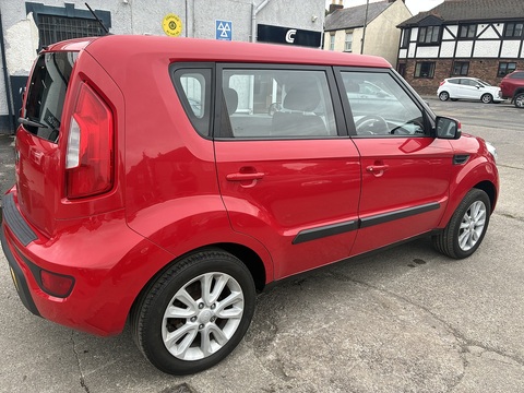 1.6 GDi 2 SUV 5dr Petrol Manual Euro 5 (138 bhp)