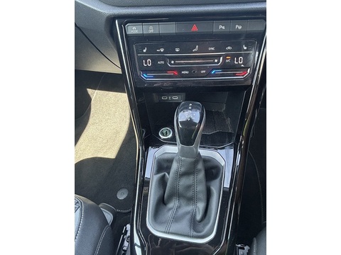 1.5 TSI R-Line Convertible 2dr Petrol DSG 2WD Euro 6 (s/s) (150 ps)