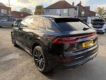 Audi Q8 TFSIe V6 Black Edition