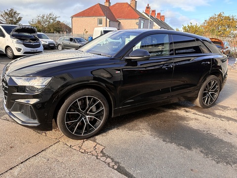3.0 TFSIe V6 55 Black Edition SUV 5dr Petrol Plug-in Hybrid Tiptronic quattro Euro 6 (s/s) 17.9kWh (381 ps)