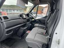 Vauxhall Movano CDTi 3500 BiTurbo Edition