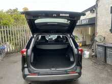 Toyota RAV4 VVT-h Design