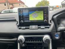 Toyota RAV4 VVT-h Design