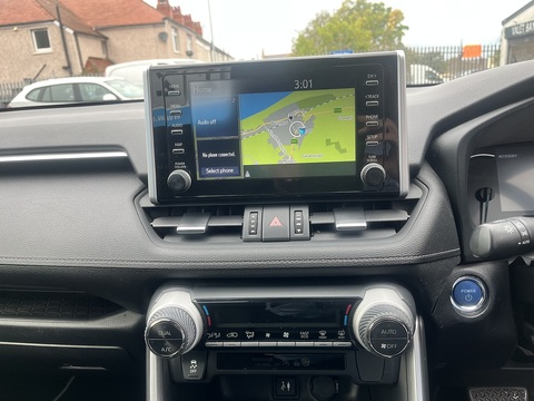 VVT-h Design SUV 2.5 Automatic Petrol Hybrid