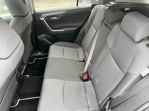 VVT-h Design SUV 2.5 Automatic Petrol Hybrid