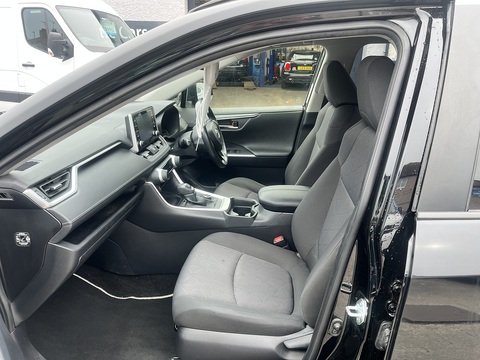 VVT-h Design SUV 2.5 Automatic Petrol Hybrid