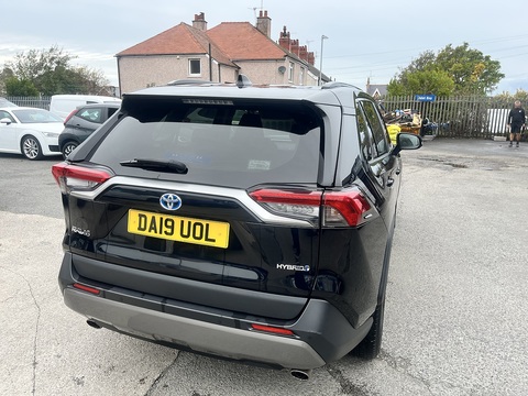 VVT-h Design SUV 2.5 Automatic Petrol Hybrid