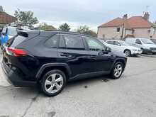 Toyota RAV4 VVT-h Design