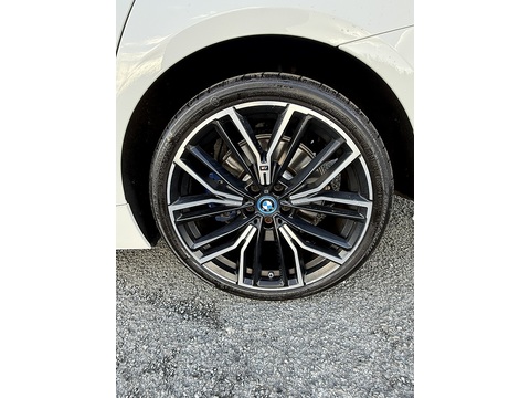 2.0 530e 12kWh M Sport Saloon 4dr Petrol Plug-in Hybrid Steptronic xDrive Euro 6 (s/s) (292 ps)