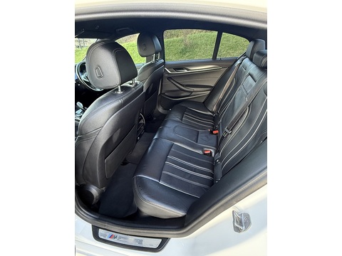 2.0 530e 12kWh M Sport Saloon 4dr Petrol Plug-in Hybrid Steptronic xDrive Euro 6 (s/s) (292 ps)