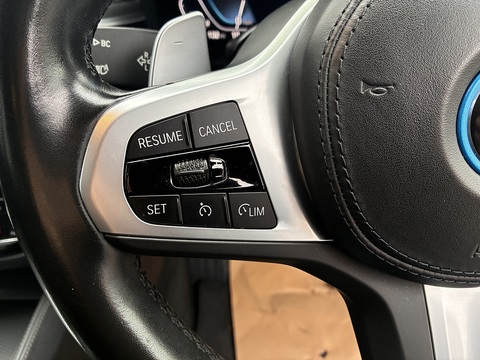 2.0 530e 12kWh M Sport Saloon 4dr Petrol Plug-in Hybrid Steptronic xDrive Euro 6 (s/s) (292 ps)