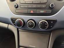 Hyundai i10 Premium
