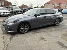 Lexus ES 300h F Sport