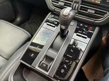 Porsche Macan T V6 S